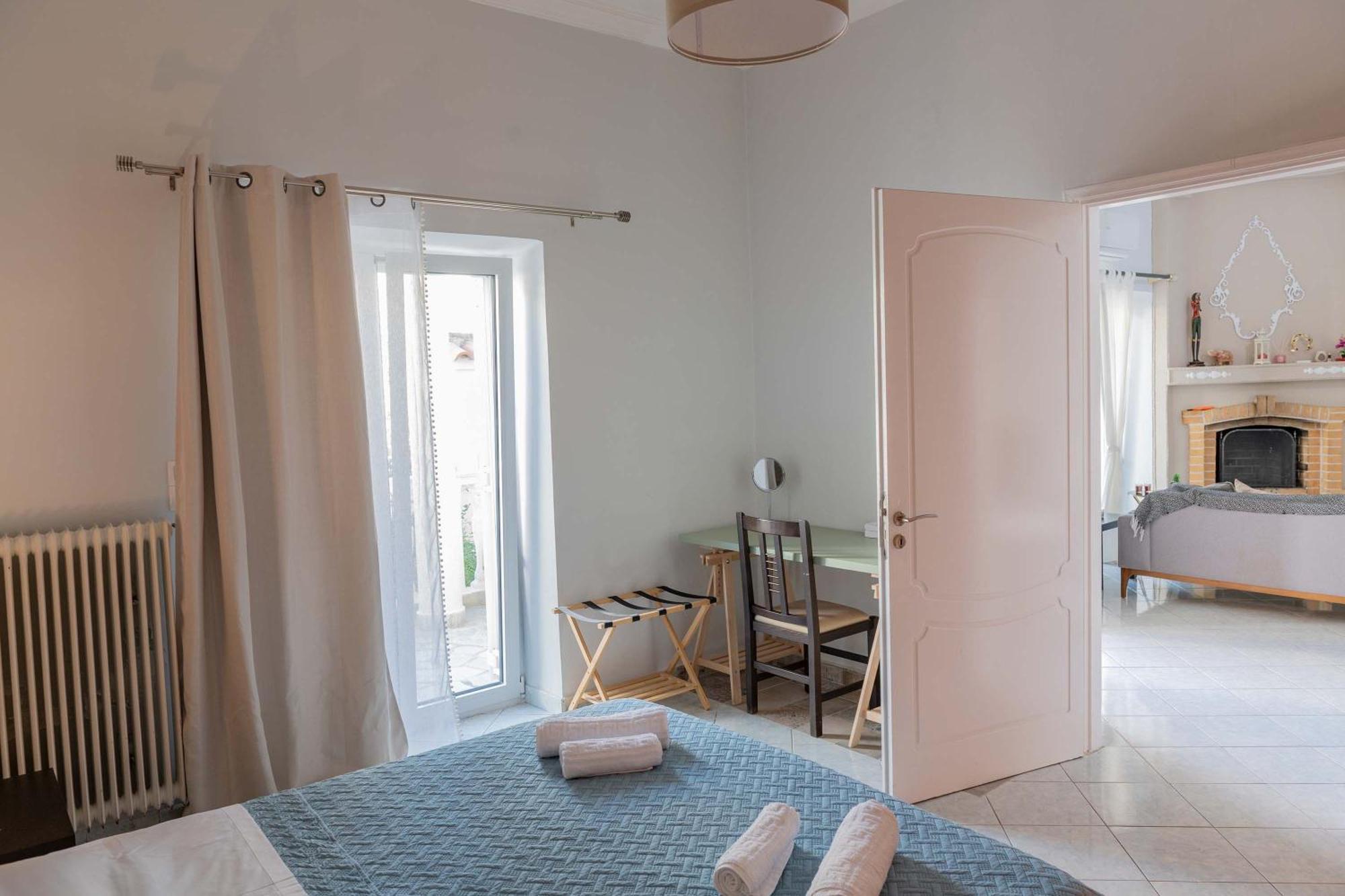 Private Spacious Apartment Athén Kültér fotó